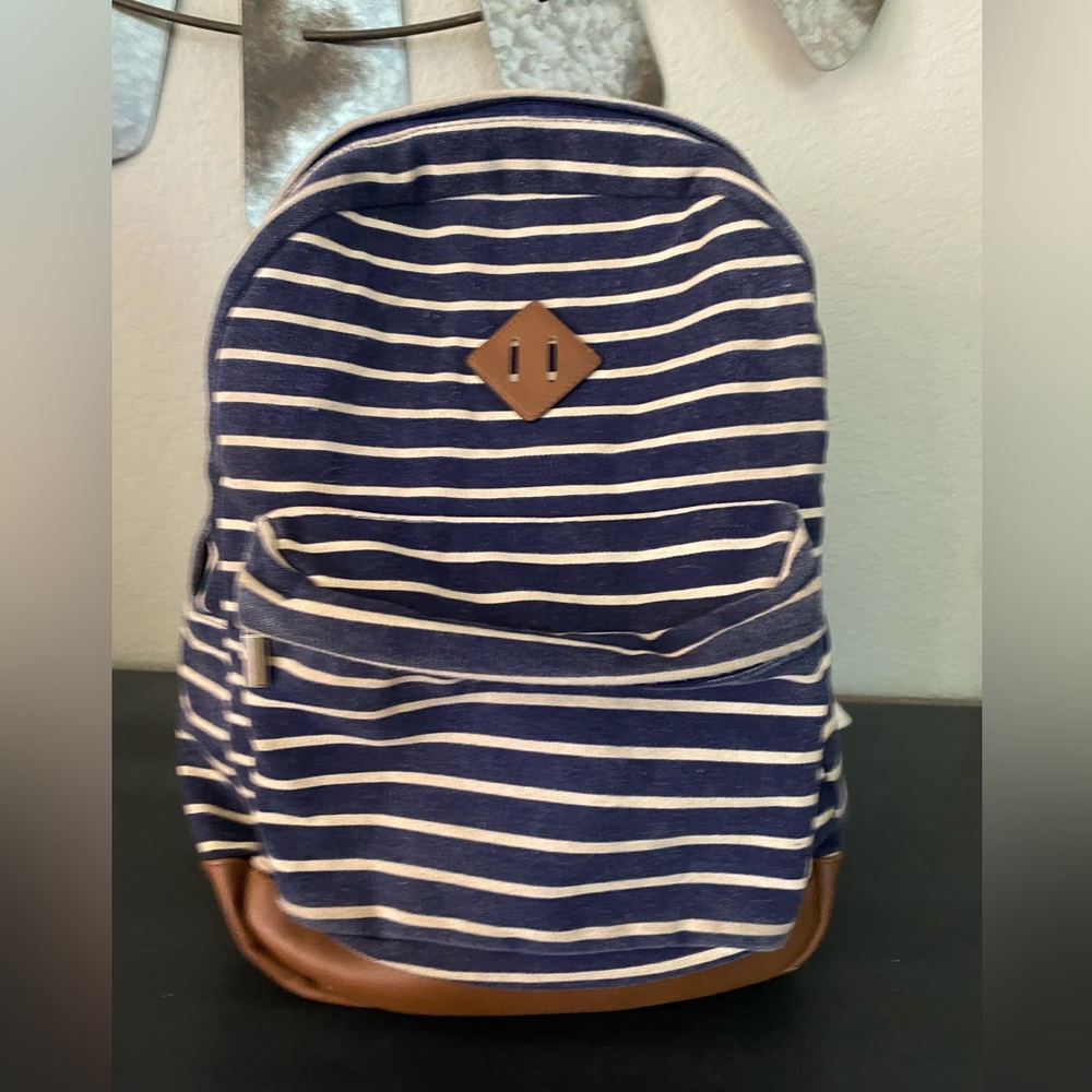 💙 Wild Fable Backpack 💙